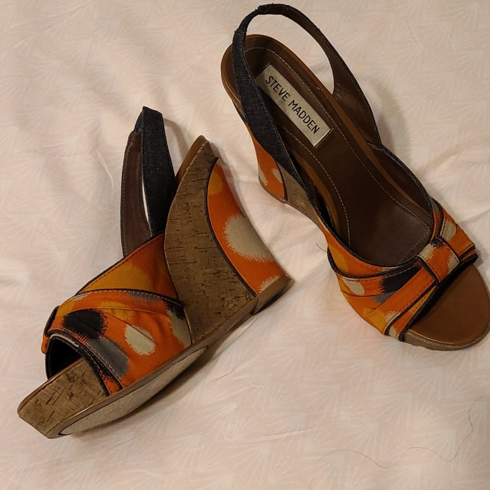 Steve Madden Wedges *repost*